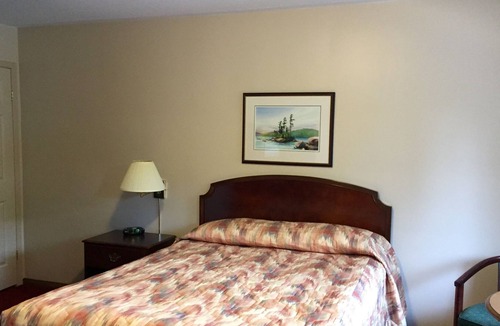 Stratford Hotel | Swan Motel