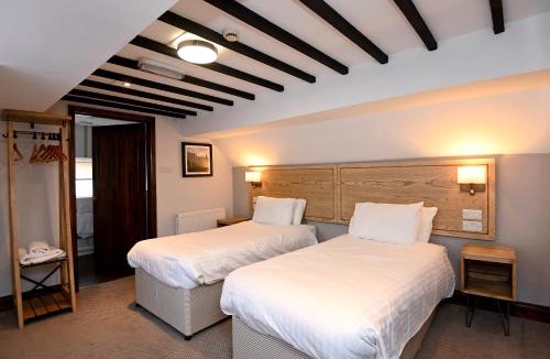 Thatcham Hotel | Swan, Thatcham by Marston's Inns