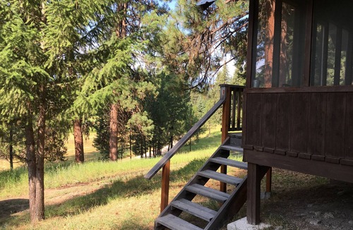 Condon Cabin | SWAN VALLEY BUNKBED EFFICIENCY IN CONDON