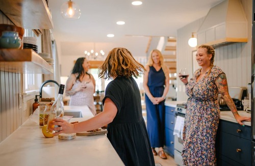 Historic Railroad District House | Swank House in Downtown Ashland