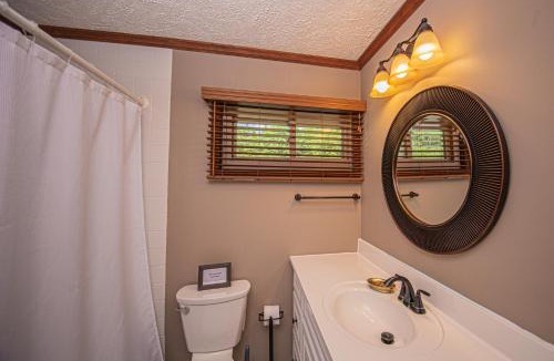 North Glade Hills House | Swans Nest