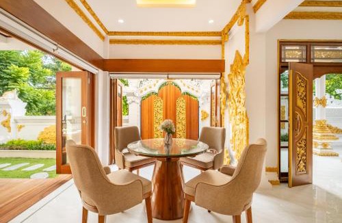 Ungasan Villa | Swarna Mandapa -The Palace- Uluwatu Pax 8