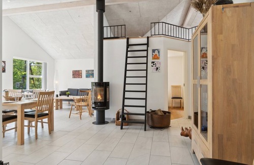 Hou House | "Swarthovde" - from the sea by Interhome