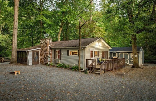 Ono House | Swatara River Front Stay