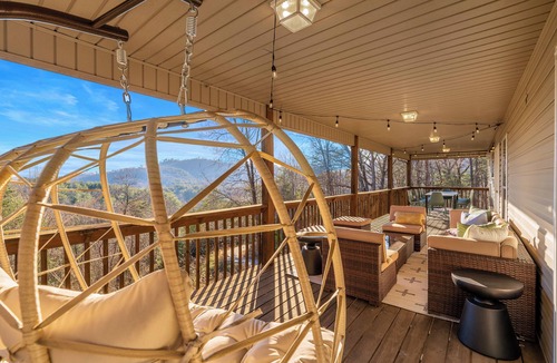 Skyland House | Sweeping Mountain Views! Hot Tub, Sauna, Game Room, Theatre, Golf, Reunions!
