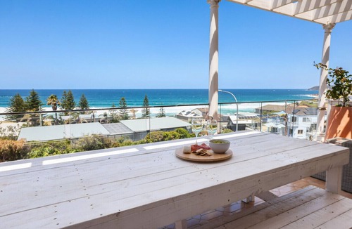 Curl Curl House | Sweeping Panoramic Views