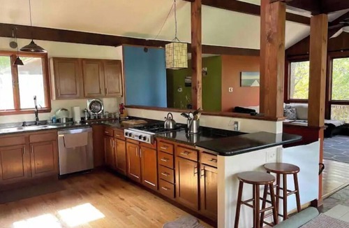 Gardiner House | Sweet and spacious mountain view home w/fireplace!