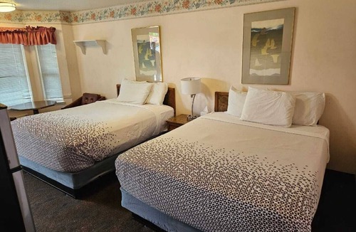 Grants Pass Hotel | Sweet Breeze Inn
