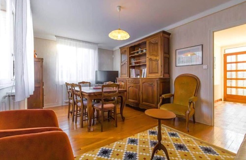 Bourroches Condo | Sweet Burgundy Villa