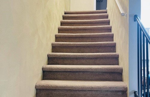 Endwell House | Sweet comfy duplex house