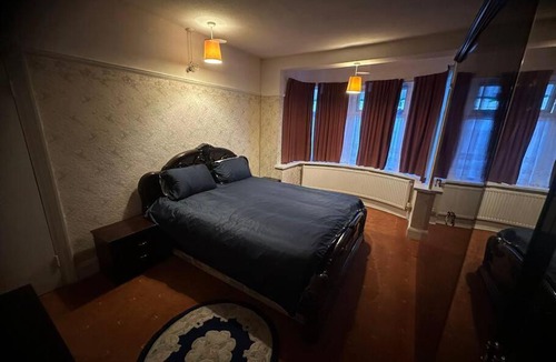 Waltham Forest Apartment | Sweet dream 1