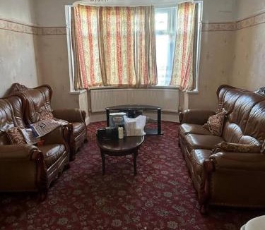 Waltham Forest Apartment | Sweet dream 1