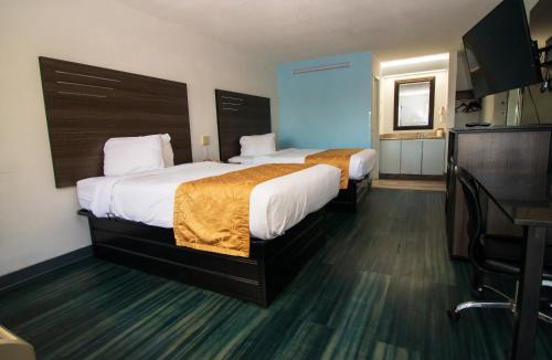 Ferry Pass Hotel | Sweet Dream Inn - University Park