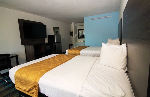 Ferry Pass Hotel | Sweet Dream Inn University Park