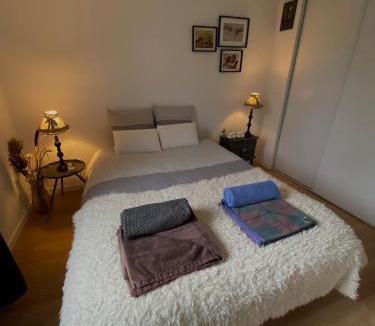 La Riviere-Saint-Sauveur Apartment | Sweet Dreams