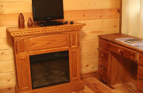 Mentone Cabin | "Sweet Dreams" - Near Mentone and Desoto State Park