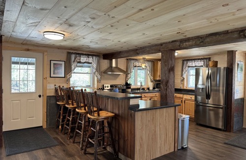 Swengel Cabin | Sweet Fern Cottage, enjoy the seclusion and peace of the Appalachian Mountains.