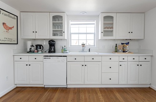 Hot Springs House | Sweet Garden House in Hot Springs. Hot tub, garden, grill, deck, dog friendly.