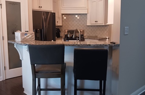 Drake House | Sweet Home 2