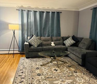 Amherst House | Sweet home at Amherst NY