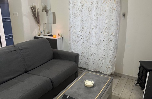 Livry-Gargan Apartment | Sweet home near Tram 45 minutes from Paris
