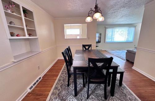 Cheektowaga Apartment | Sweet home