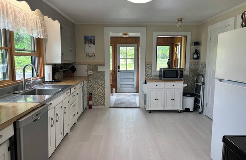 South Thomaston House | Sweet Home with Stunning Water Views