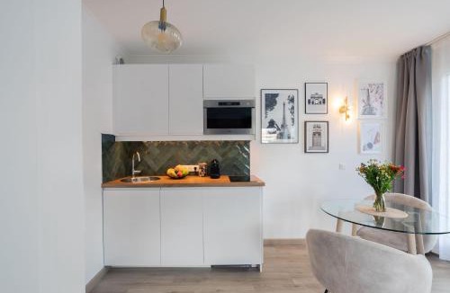 Issy-les-Moulineaux Apartment | Sweet'Issy - Balcon - Parking - Climatisation - WIFI - MyBestLoc