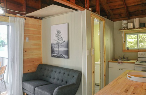 Nairn Centre Cabin | Sweet Little Cabin with a View