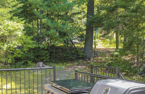 Nairn Centre Cabin | Sweet Little Cabin with a View