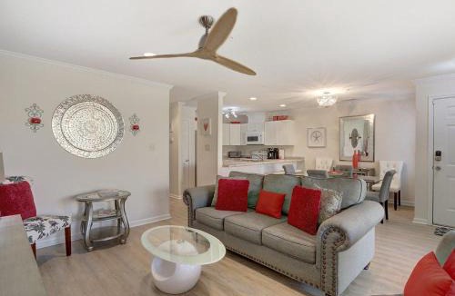 Tybee Island House | Sweet Location with Sophistication