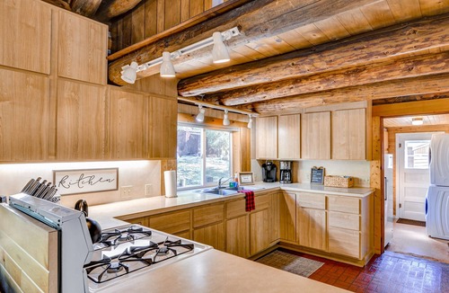 Nathrop Cabin | Sweet Log Cabin an ole time cabin on the banks of Chalk Creek!