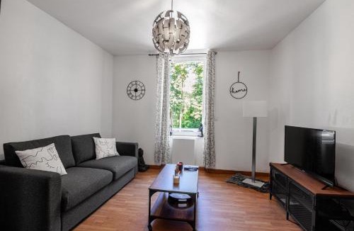 Briey Apartment | Sweet-patio