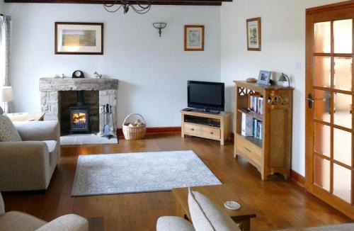 Redmire House | Sweet Pea Cottage