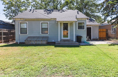 Heart of Lubbock House | Sweet retreat w/king ensuite, movie/game room @ techterrace