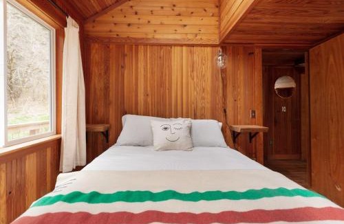 Cloverdale House | Sweet Root Hollow