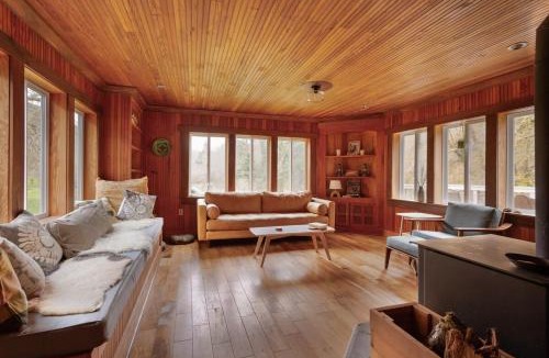 Cloverdale House | Sweet Root Hollow