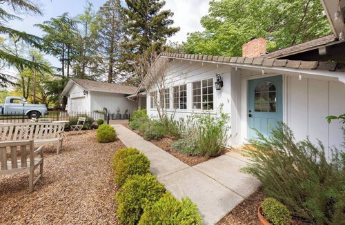 Medford Cottage | Sweet Rose Cottage