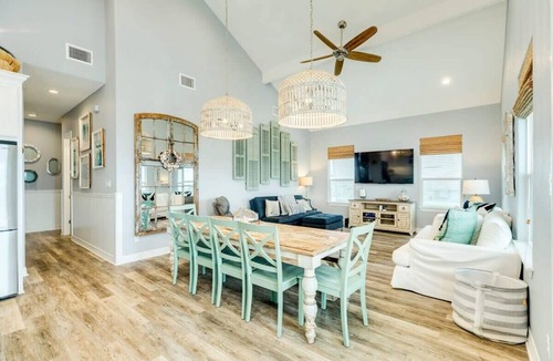 Surfside Beach House | Sweet & Salty - Hot Tub, Across from Jetty, Best Ship Watching!