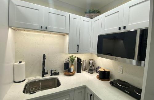 Arlington Apartment | Sweet Scape Jax