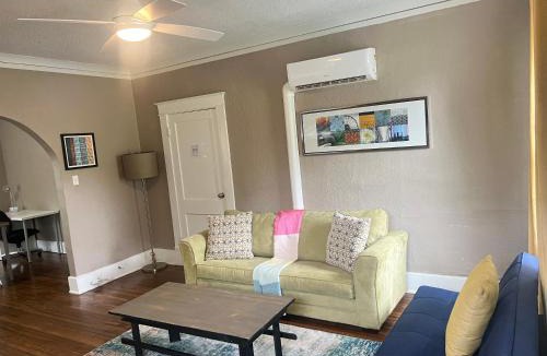 Vollintine-Evergreen Apartment | Sweet Stay in Memphis