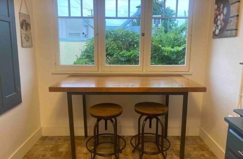 West Eugene Apartment | Sweet Suite #2n