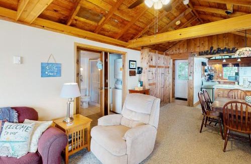 Town of Jerusalem House | Sweet Sunrise