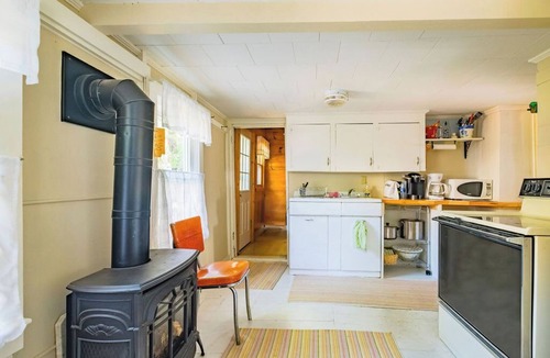 Peaks Island House | Sweet Thing Summary: