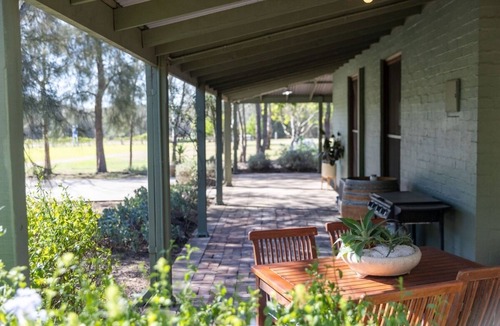 Pokolbin Cottage | Sweetacres - Artist Studio