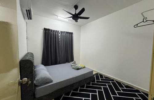 Sungai Buloh Apartment | SweetHomestay