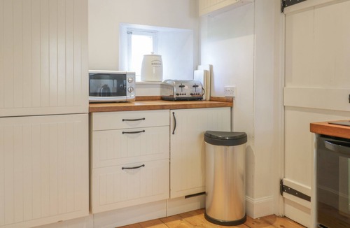 Biggar Cottage | Sweetpea Cottage