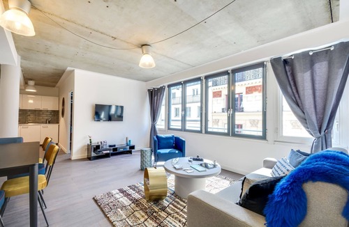 Quartier Saint-Georges Apartment | Sweett | Milan V - Three Bedroom Apartment, Sleeps 8