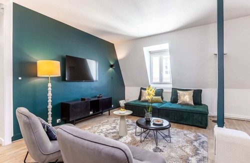 Faubourg-du-Roule Apartment | Sweett | Ponthieu II