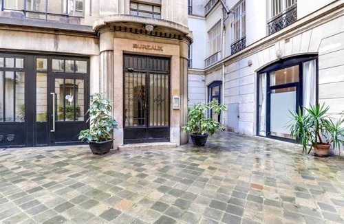 Faubourg-du-Roule Apartment | Sweett | Ponthieu III